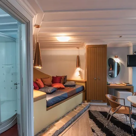 فندق Amfitriti Palazzo 4*