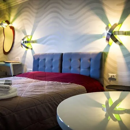 Hotell Amfitriti Palazzo 4*