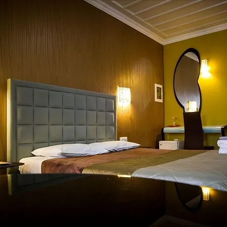 Amfitriti Palazzo Szálloda 4*