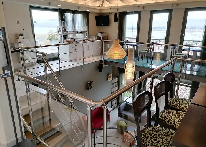 Amfitriti Palazzo 호텔 4*